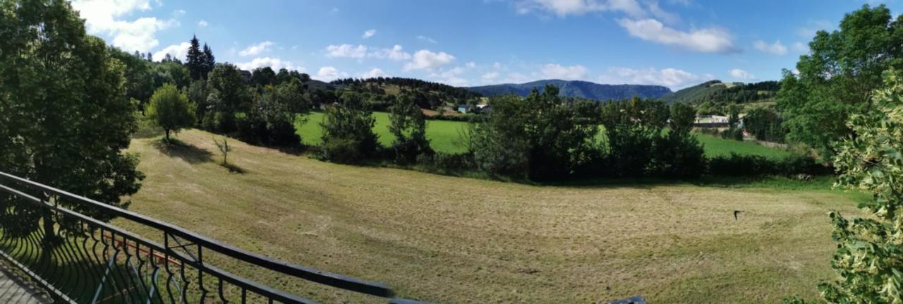 Gite Clevacances Laval-du-Tarn Екстер'єр фото